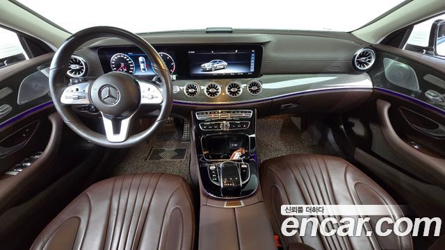 Mercedes-Benz CLS-Class (C257) CLS300d AMG Line 2019 — фото 7
