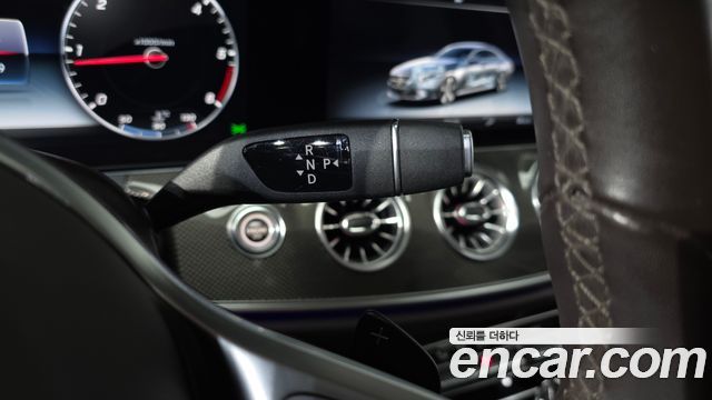 Mercedes-Benz CLS-Class (C257) CLS300d AMG Line 2019 — фото 9
