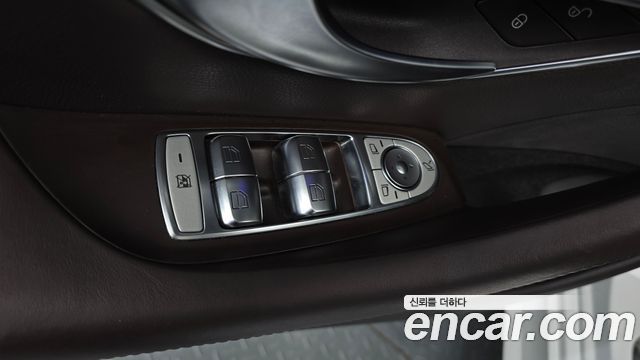 Mercedes-Benz CLS-Class (C257) CLS300d AMG Line 2019 — фото 36