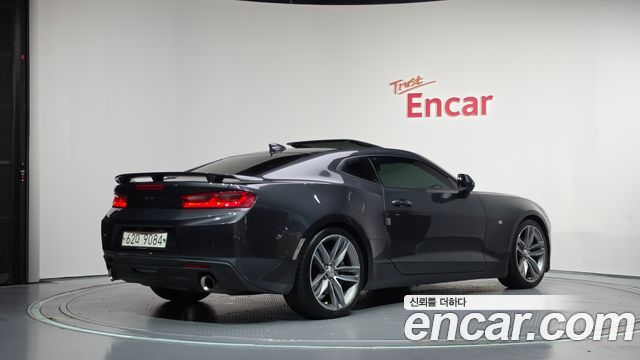 Chevrolet Camaro SS 6.2 V8 2017 — фото 2