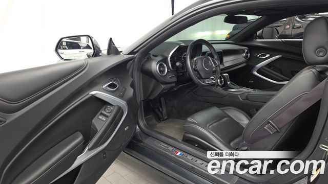 Chevrolet Camaro SS 6.2 V8 2017 — фото 10
