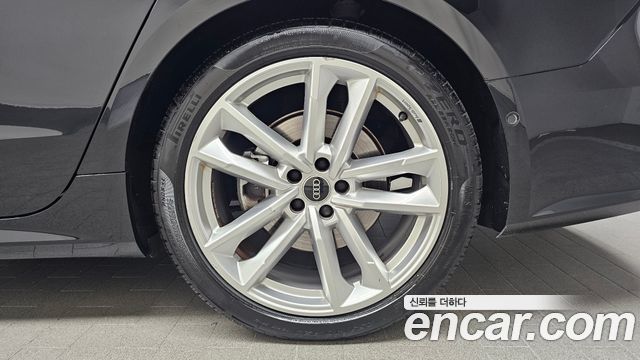 Audi A7 (4K) 55 TFSI e Quattro Premium 2023 — фото 21