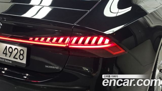 Audi A7 (4K) 55 TFSI e Quattro Premium 2023 — фото 23