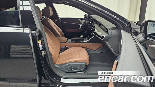 Audi A7 (4K) 55 TFSI e Quattro Premium 2023 — фото 26