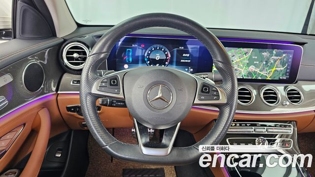 Mercedes-Benz E-Class (W213) E300 4MATIC AMG Line 2017 — фото 13