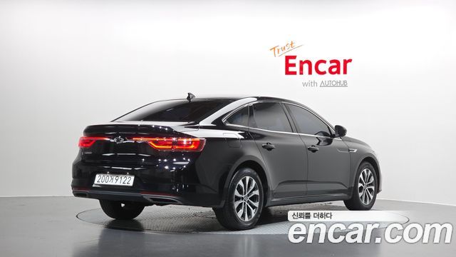 Renault Korea SM6 2.0 LPe LE 2023 — фото 2