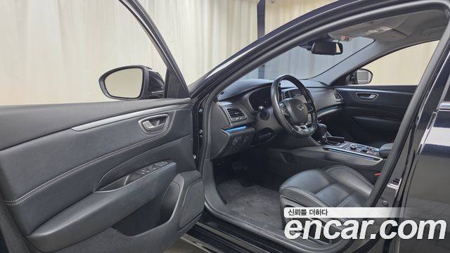 Renault Korea SM6 2.0 LPe LE 2023 — фото 10