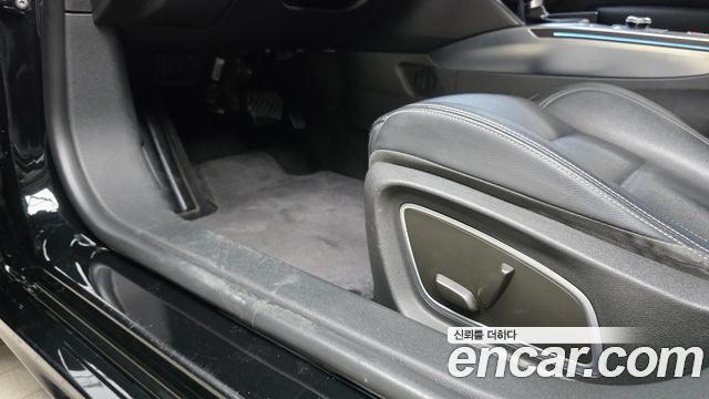 Renault Korea SM6 2.0 LPe LE 2023 — фото 18