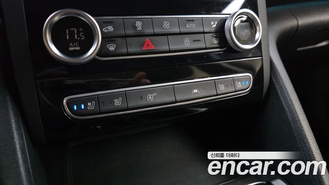 Renault Korea SM6 2.0 LPe LE 2023 — фото 31