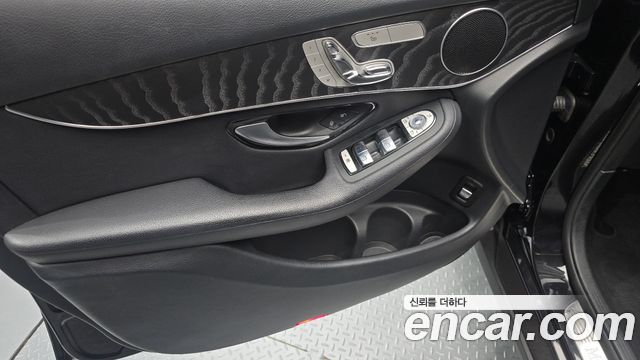 Mercedes-Benz GLC-Class (X253) GCL300 4MATIC Coupe 2019 — фото 30