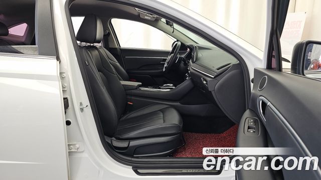 Hyundai Sonata (DN8) 2.0 LPG(rental car) Style 2020 — фото 11