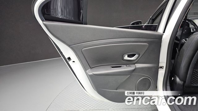 Renault Korea SM3 Z.E. RE 2019 — фото 25