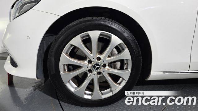 Mercedes-Benz E-Class (W213) E220d Exclusive 2018 — фото 5