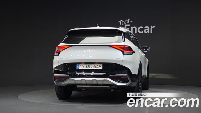 Kia Sportage Hybrid (V) Signature 2WD 2023 — фото 4