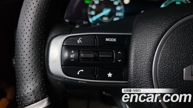 Kia Sportage Hybrid (V) Signature 2WD 2023 — фото 29