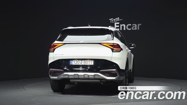 Kia Sportage (V) LPG 2.0 2WD Signature 2023 — фото 4