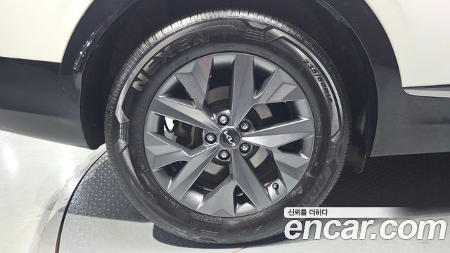Kia Sportage (V) LPG 2.0 2WD Signature 2023 — фото 5