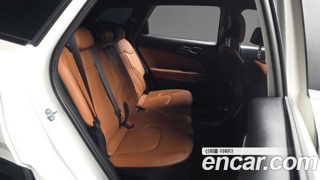Kia Sportage (V) LPG 2.0 2WD Signature 2023 — фото 11