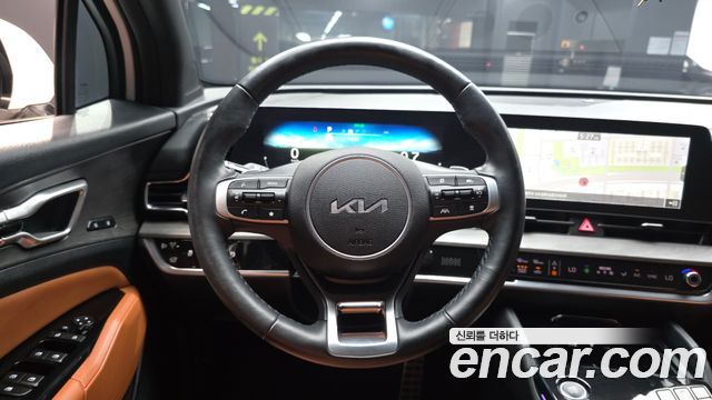 Kia Sportage (V) LPG 2.0 2WD Signature 2023 — фото 13