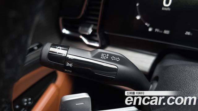 Kia Sportage (V) LPG 2.0 2WD Signature 2023 — фото 29