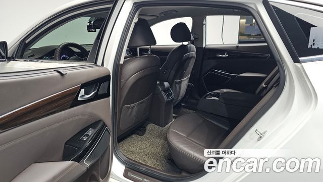 Kia K7 Hybrid Noblesse 2019 — фото 12