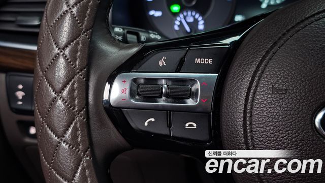 Kia K7 Hybrid Noblesse 2019 — фото 14