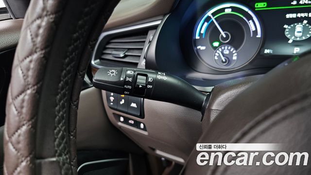 Kia K7 Hybrid Noblesse 2019 — фото 17