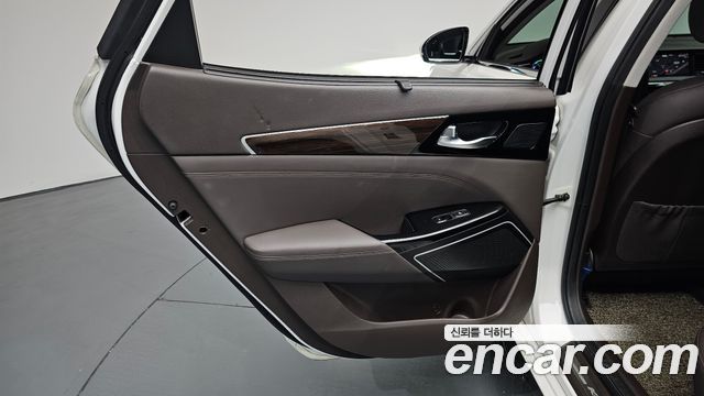 Kia K7 Hybrid Noblesse 2019 — фото 25