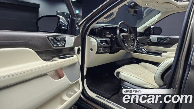 Lincoln Navigator (IV) 3.5L Black Label 2020 — фото 10