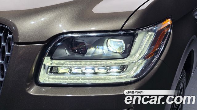 Lincoln Navigator (IV) 3.5L Black Label 2020 — фото 28