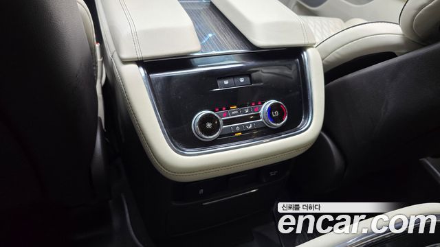 Lincoln Navigator (IV) 3.5L Black Label 2020 — фото 38