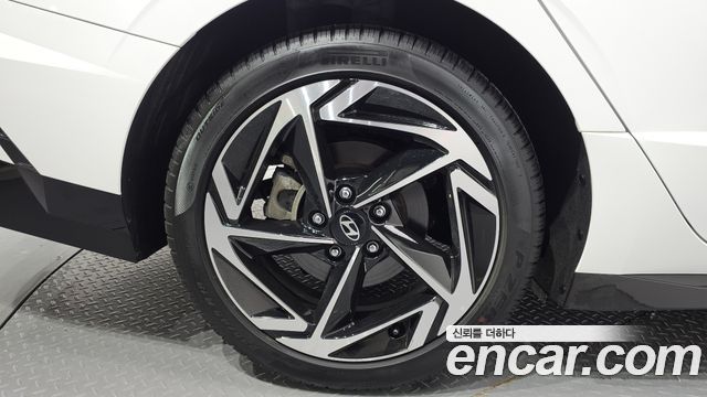 Hyundai Sonata The Edge (DN8) 2.0 Exclusive 2024 — фото 5