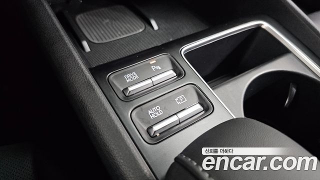 Hyundai Sonata The Edge (DN8) 2.0 Exclusive 2024 — фото 18