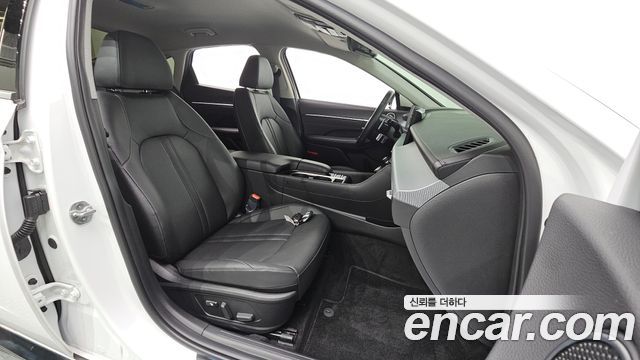 Hyundai Sonata The Edge (DN8) 2.0 Exclusive 2024 — фото 26