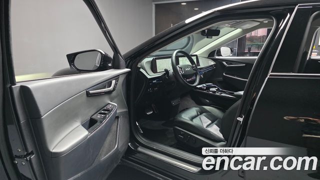 Kia EV6 Long Range Earth 2023 — фото 10