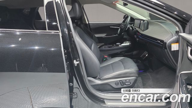 Kia EV6 Long Range Earth 2023 — фото 15