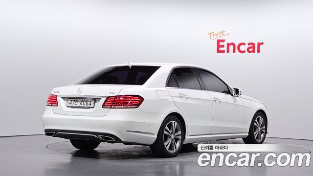 Mercedes-Benz E-Class (W212) E220 CDI Avantgarde 2016 — фото 2