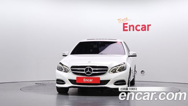 Mercedes-Benz E-Class (W212) E220 CDI Avantgarde 2016 — фото 3