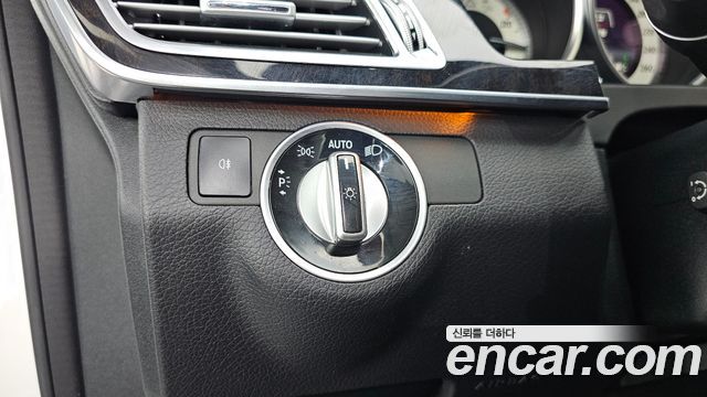 Mercedes-Benz E-Class (W212) E220 CDI Avantgarde 2016 — фото 20