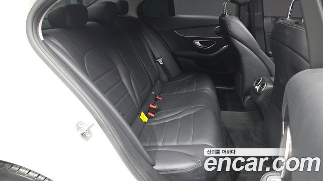 Mercedes-Benz C-Class (W205) C220 d Avantgarde 2019 — фото 16