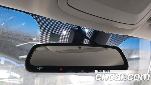 KG Mobility (SsangYong) Beautiful Korando Diesel 1.6 2WD Delight Plus 2019 — фото 17