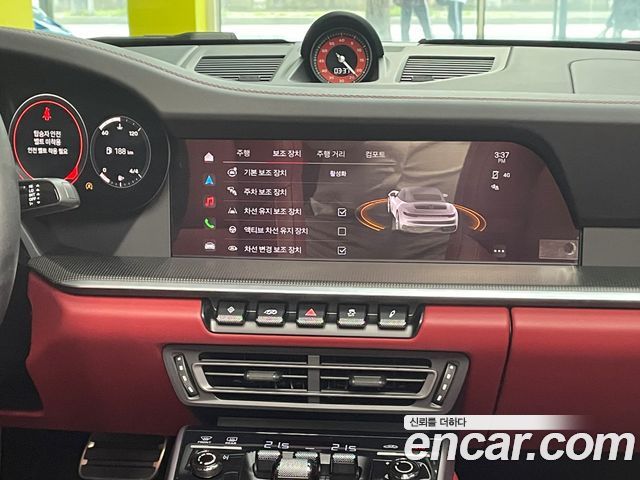 Porsche 911 (992) Carrera 4 Cabriolet 2024 — фото 18