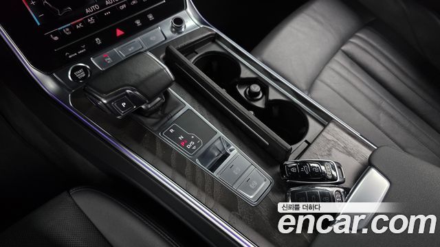 Audi A6 (C8) 45 TFSI Premium 2023 — фото 9
