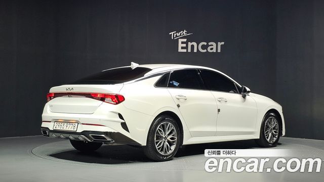 Kia K5 (III) 2.0 Prestige 2023 — фото 2