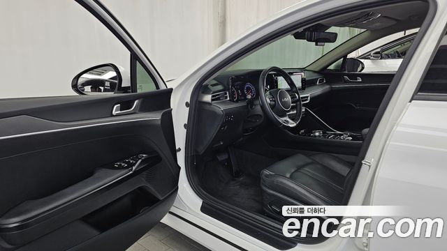 Kia K5 (III) 2.0 Prestige 2023 — фото 10