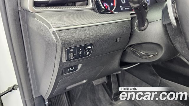 Kia K5 (III) 2.0 Prestige 2023 — фото 16