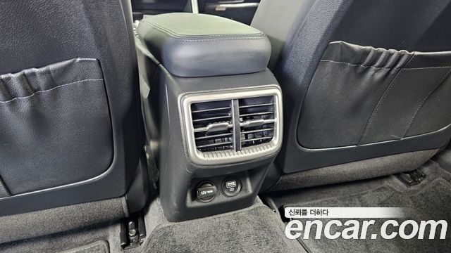 Kia K5 (III) 2.0 Prestige 2023 — фото 18