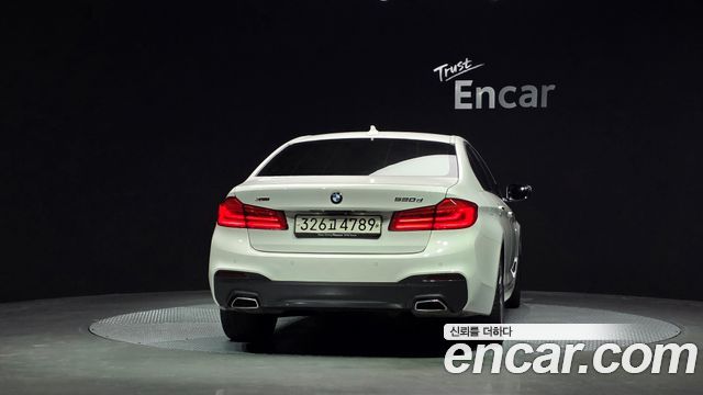 BMW 5 Series (G30) 520d xDrive M Sport Package Plus 2018 — фото 4