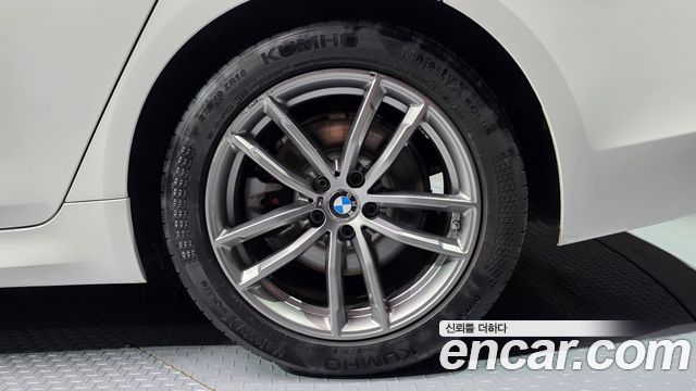 BMW 5 Series (G30) 520d xDrive M Sport Package Plus 2018 — фото 21