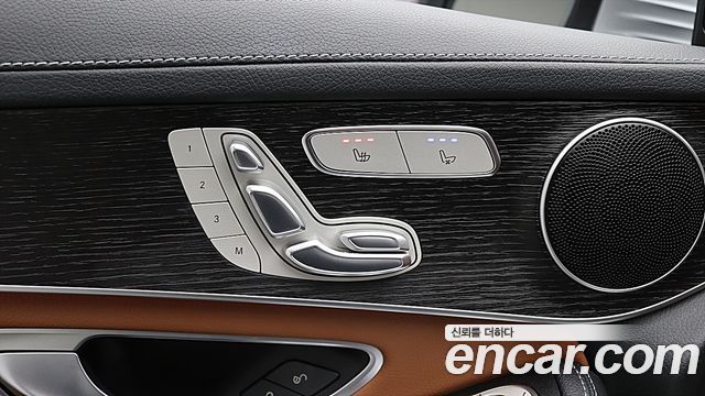 Mercedes-Benz GLC-Class (X253) GLC300 4MATIC Premium Coupe 2021 — фото 7